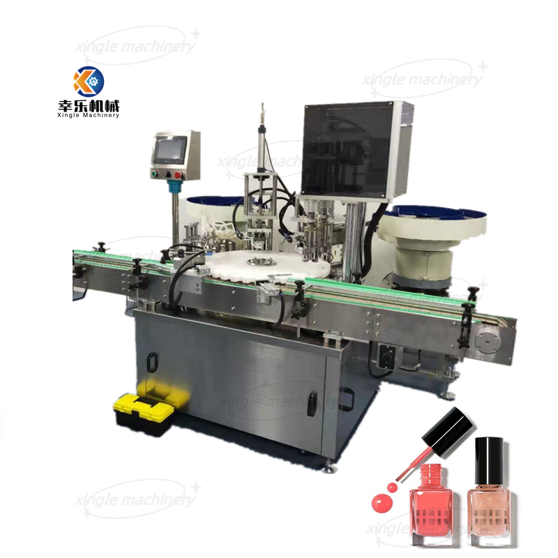 M&aacute;quina de enchimento e tampagem